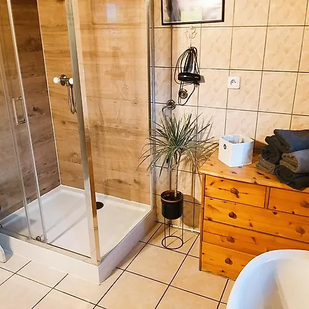 Apartment M&e Cztery Pory Roku Szklarka 25a *