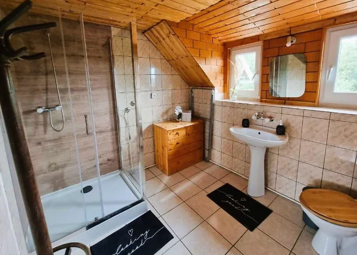 M&e Cztery Pory Roku Szklarka 25a Bystrzyca Kłodzka