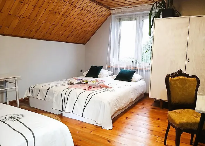 M&e Cztery Pory Roku Szklarka 25a Lejlighed